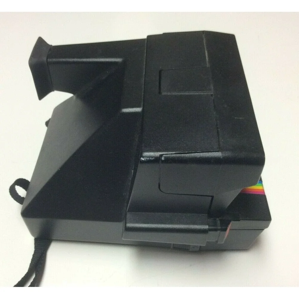 Collectible Polaroid One step 600 Land Camera, rainbow, good condition - T1125